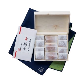 梅干「ふくふく」ふく茶セット 木箱入 風呂敷包 11粒